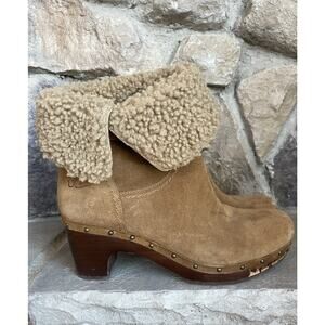 UGG Lynnea Fold Over Tan Suede Leather Shearling Cuff Clog Boot Women’s Sz 10